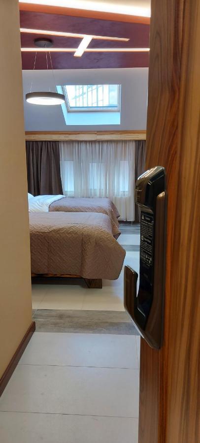 Hotel Havana Loznica Kültér fotó