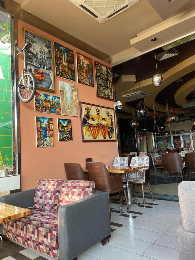 Hotel Havana Loznica Kültér fotó
