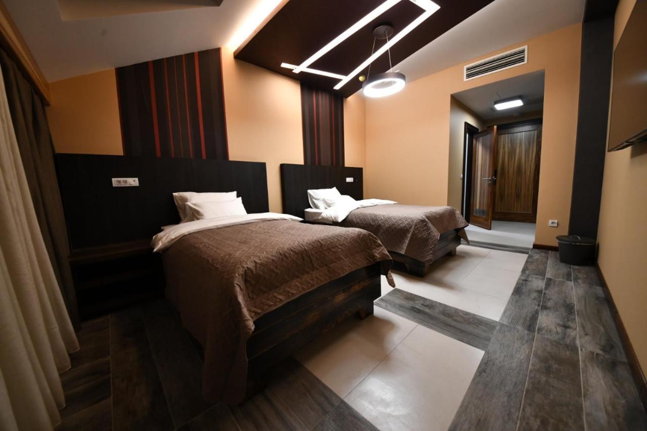Hotel Havana Loznica Kültér fotó