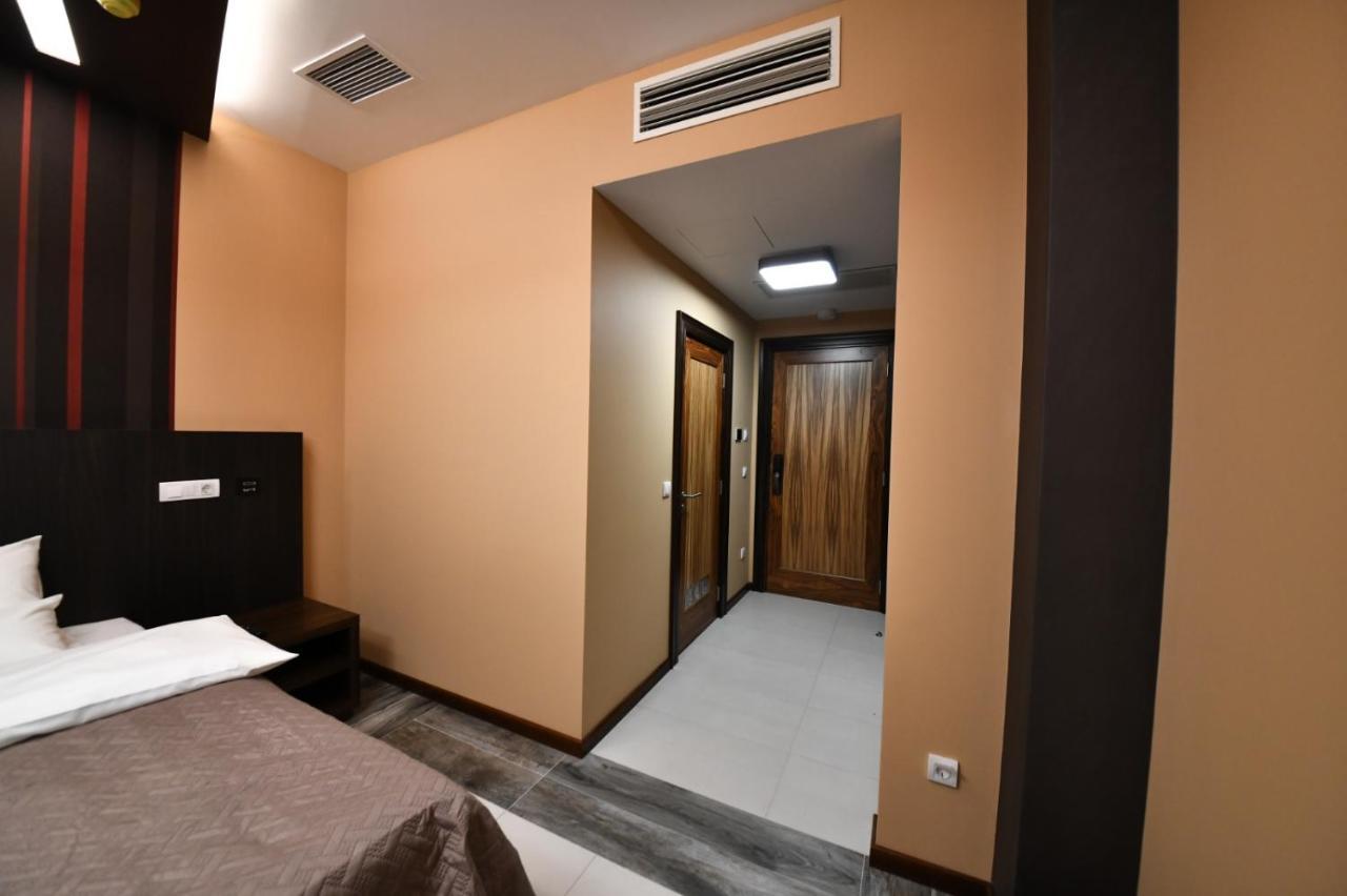 Hotel Havana Loznica Kültér fotó