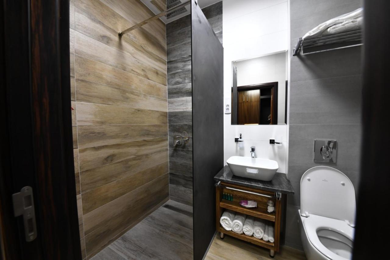 Hotel Havana Loznica Kültér fotó