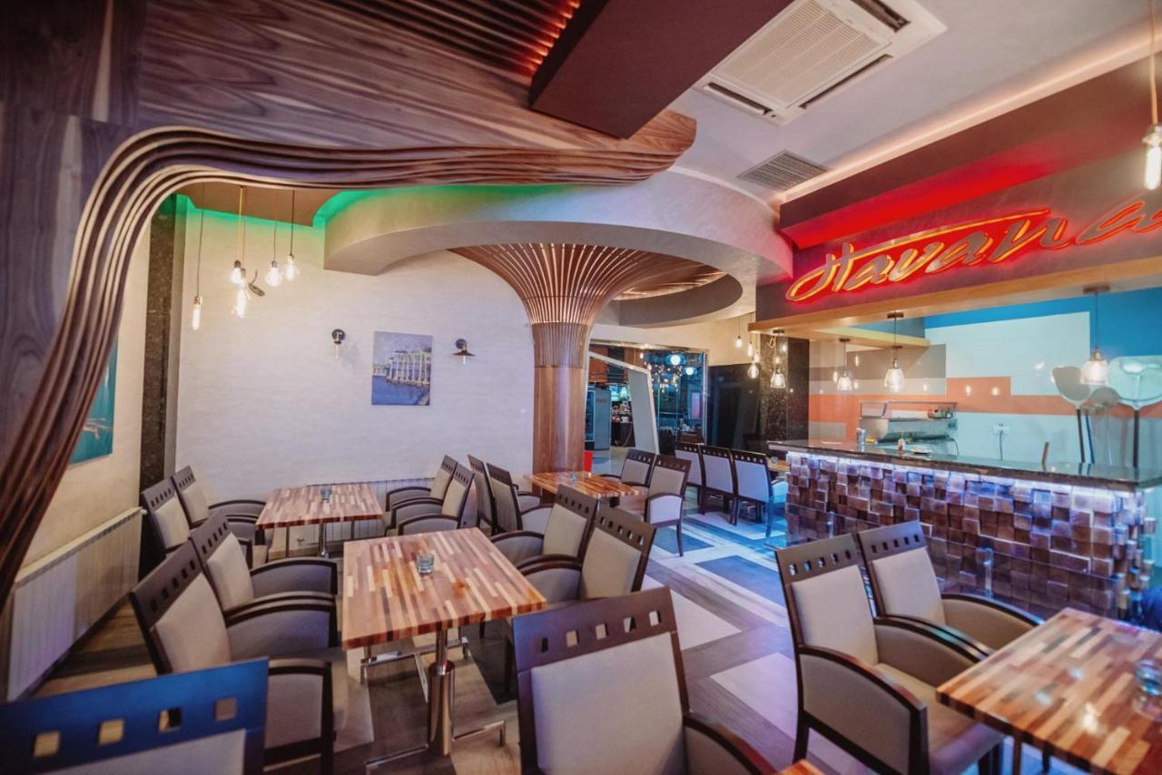 Hotel Havana Loznica Kültér fotó